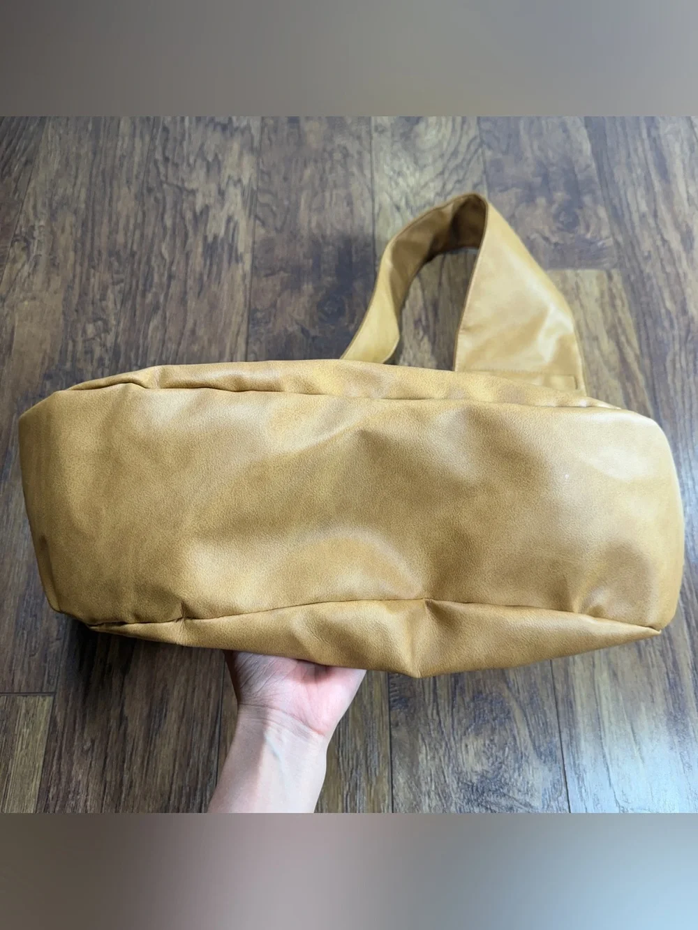 Noah & Paw Vegan Leather Dog Sling Carrier Beige Tan Faux Fur Adjustable Strap